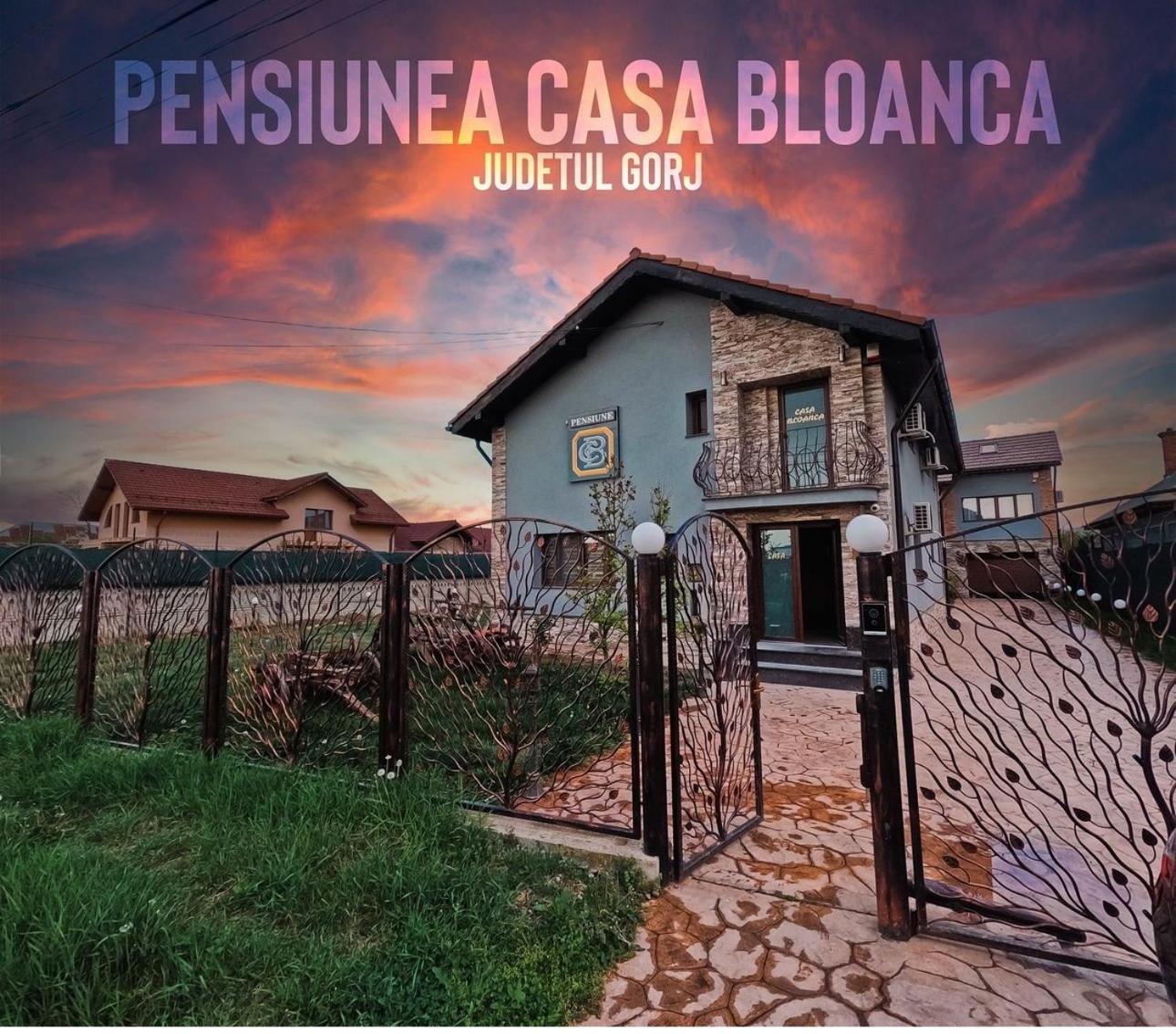 Casa Bloanca view 4