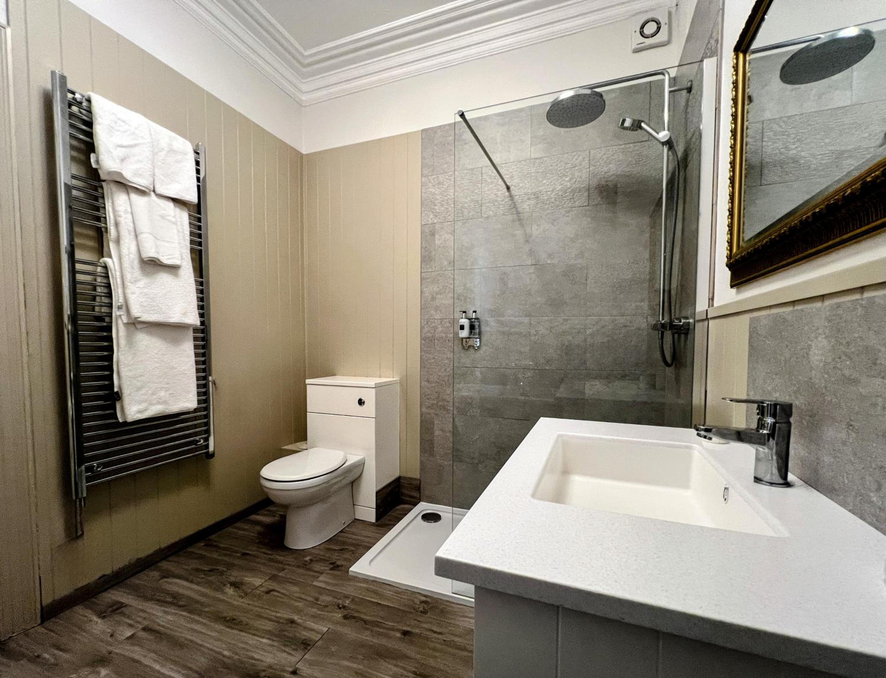 Leigh Park Country House Hotel & Vineyard, BW Signature Collection