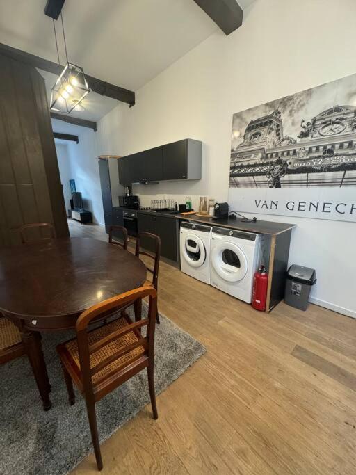 Antwerpian Old Town Stay