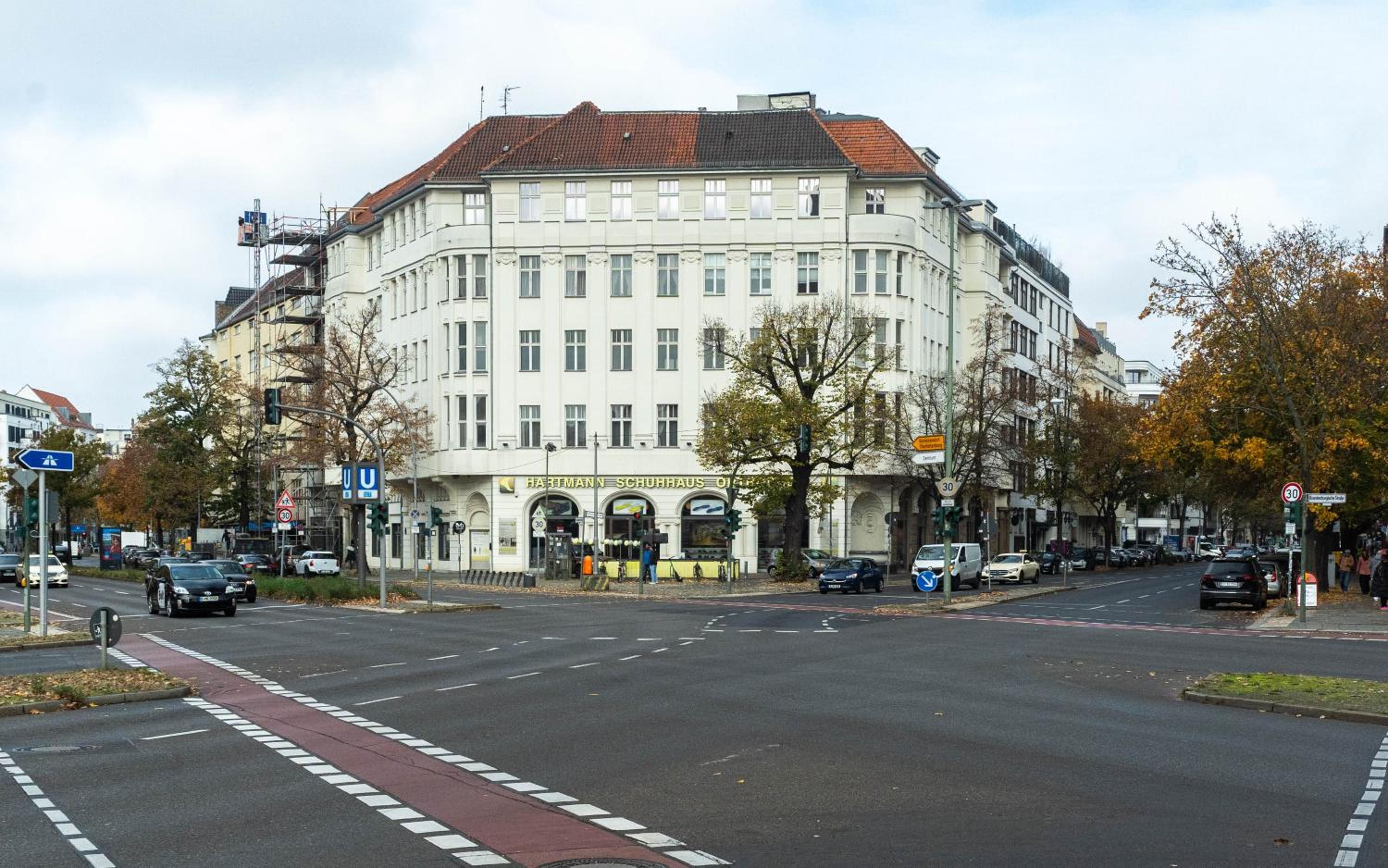 Jomi Stays - Privates Apartment beim Ku'damm