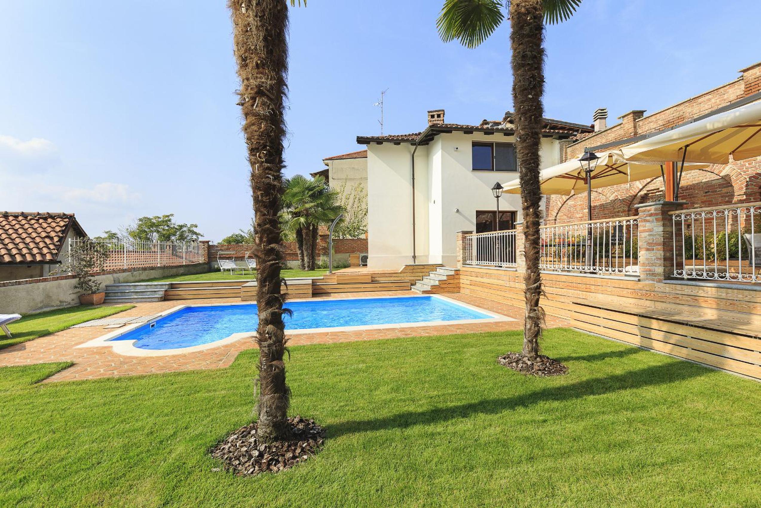 Villa Teresa - Enticing villa with pool and views! view 3