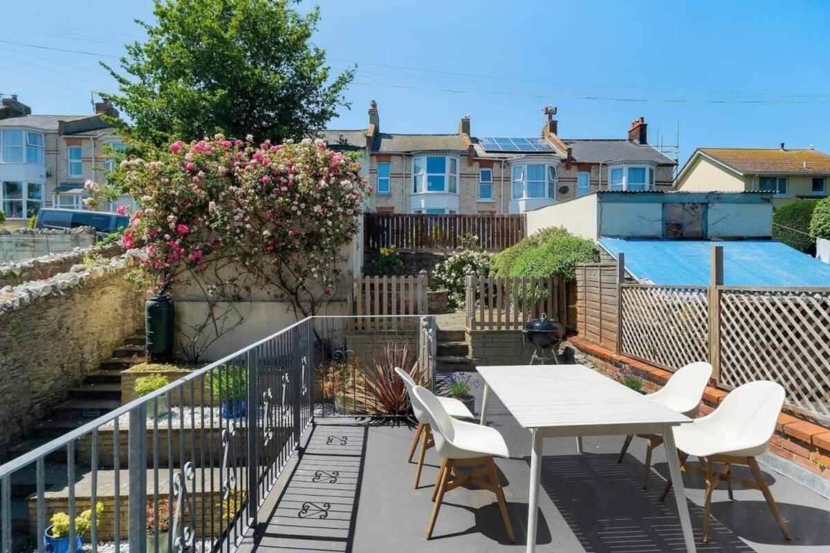 Spacious House & Garden in Ilfracombe view 2