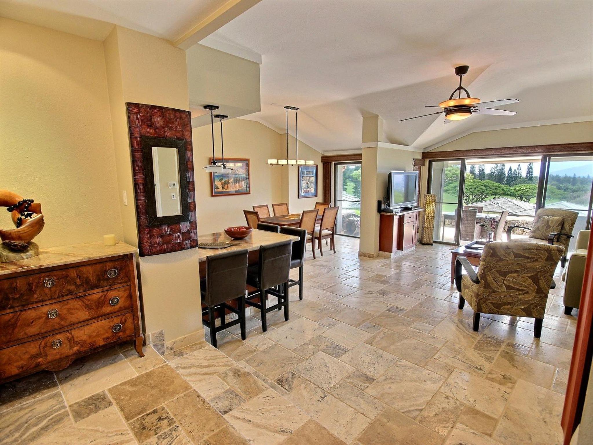 KBM Resorts: Kapalua Golf Villa KGV-19P3 Remodeled with Ocean Views Includes Rental Car