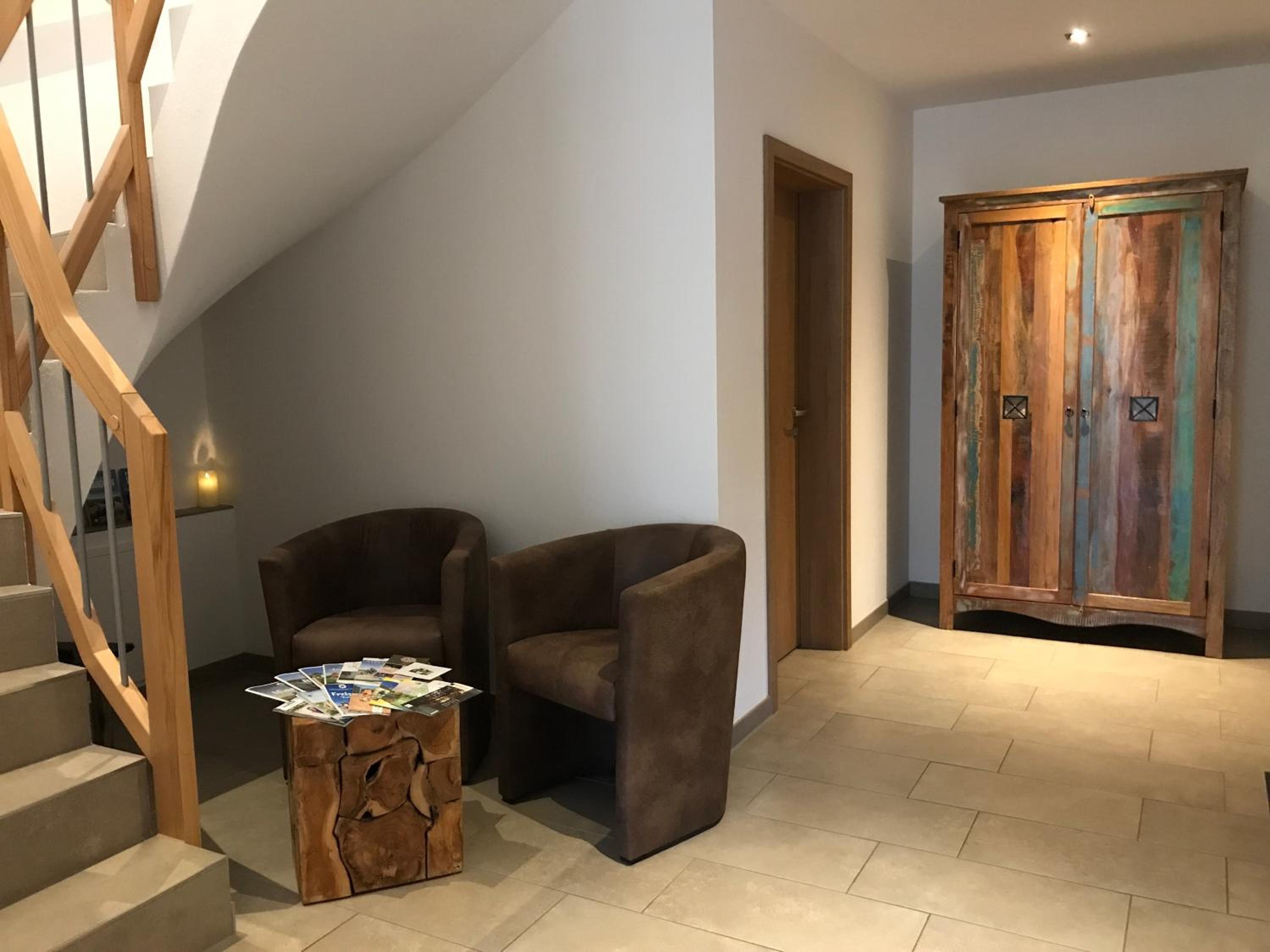Photo 75