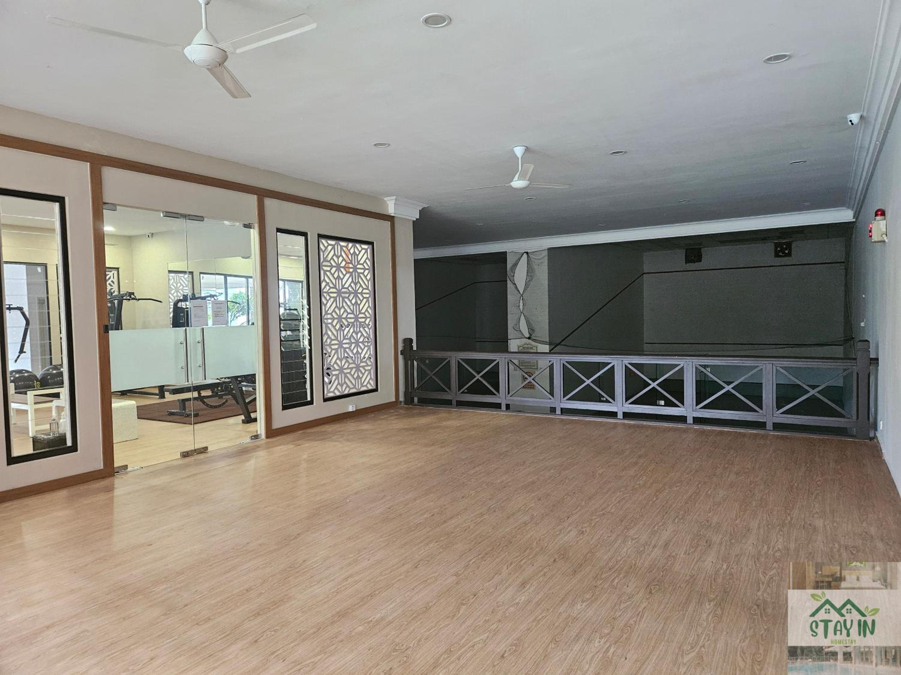 Costa Mahkota Malacca - Walking distance to Mahkota Parade, Mahkota Medical Centre, Jonker Street l Netflix l TV Games - 4pax
