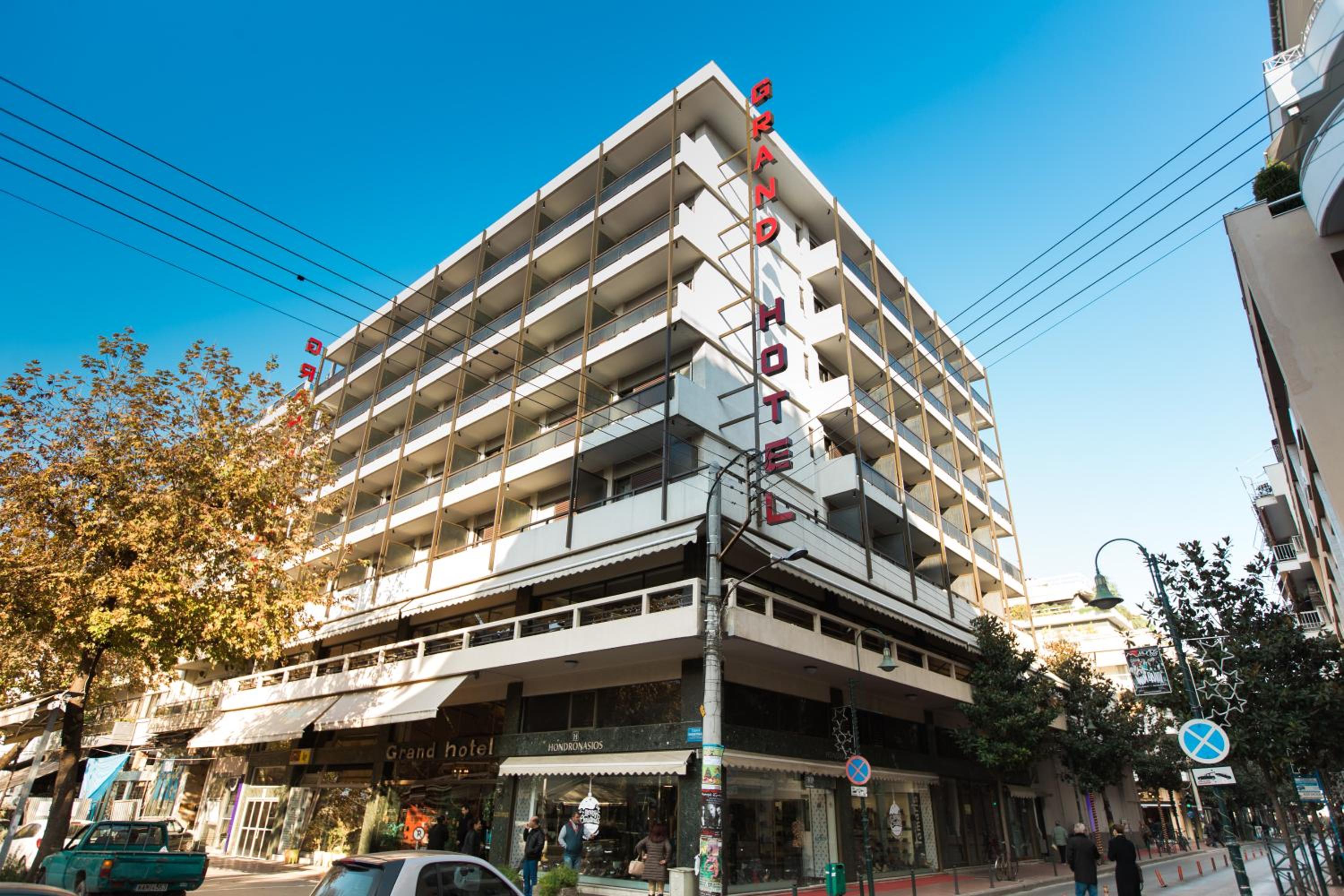 Hotel Grand Hotel - Image 1