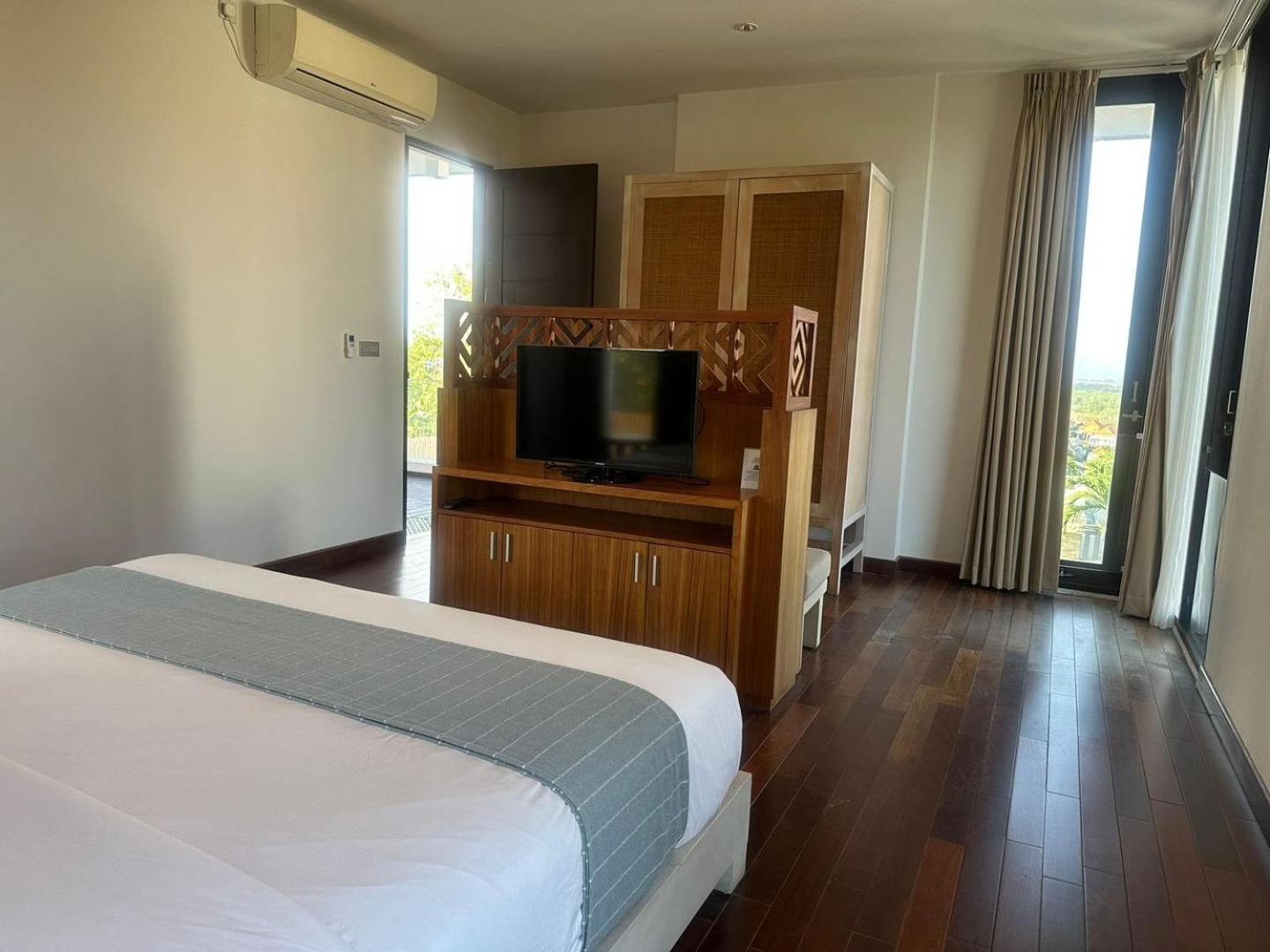 Nusa Dua Villa with Rooftop View