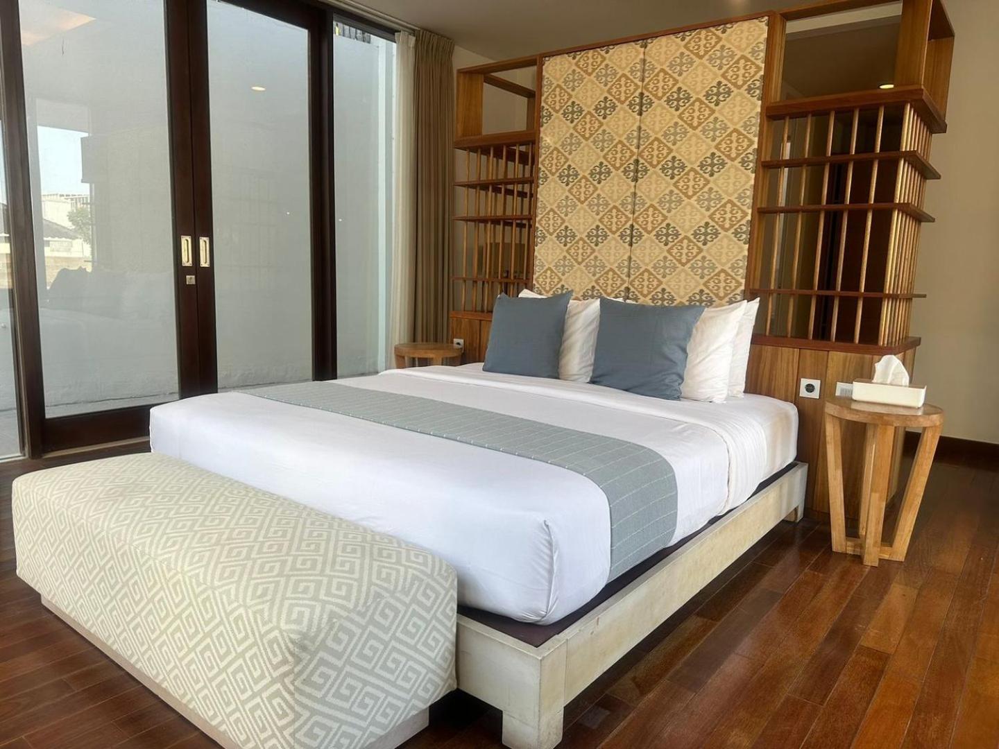 Nusa Dua Villa with Rooftop View