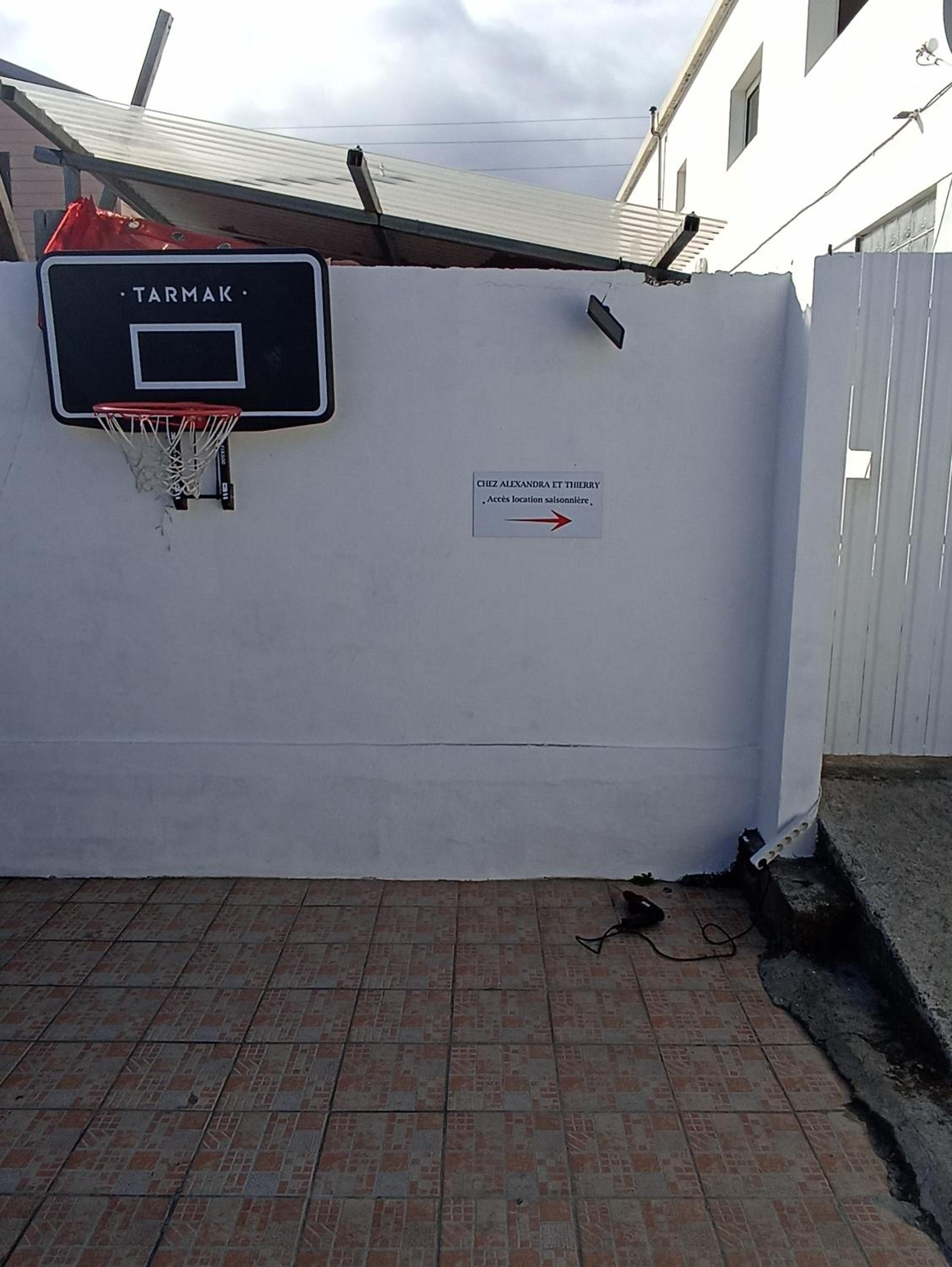 Photo 23
