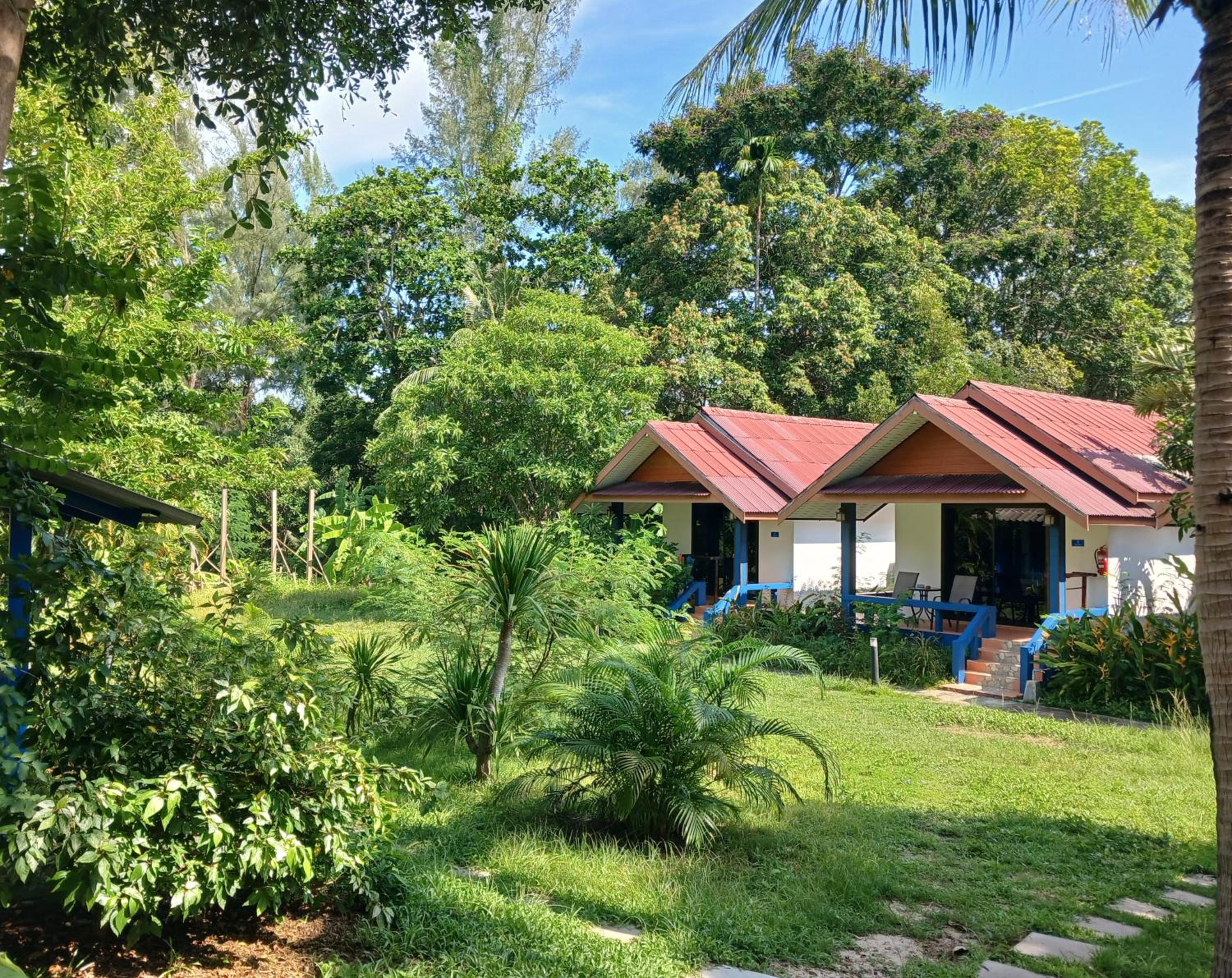 Baan Long Beach