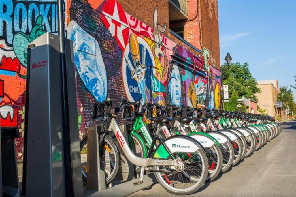 Mackay Street Downtown - Bell Center, Nightlife, & Metro at your doorstep!