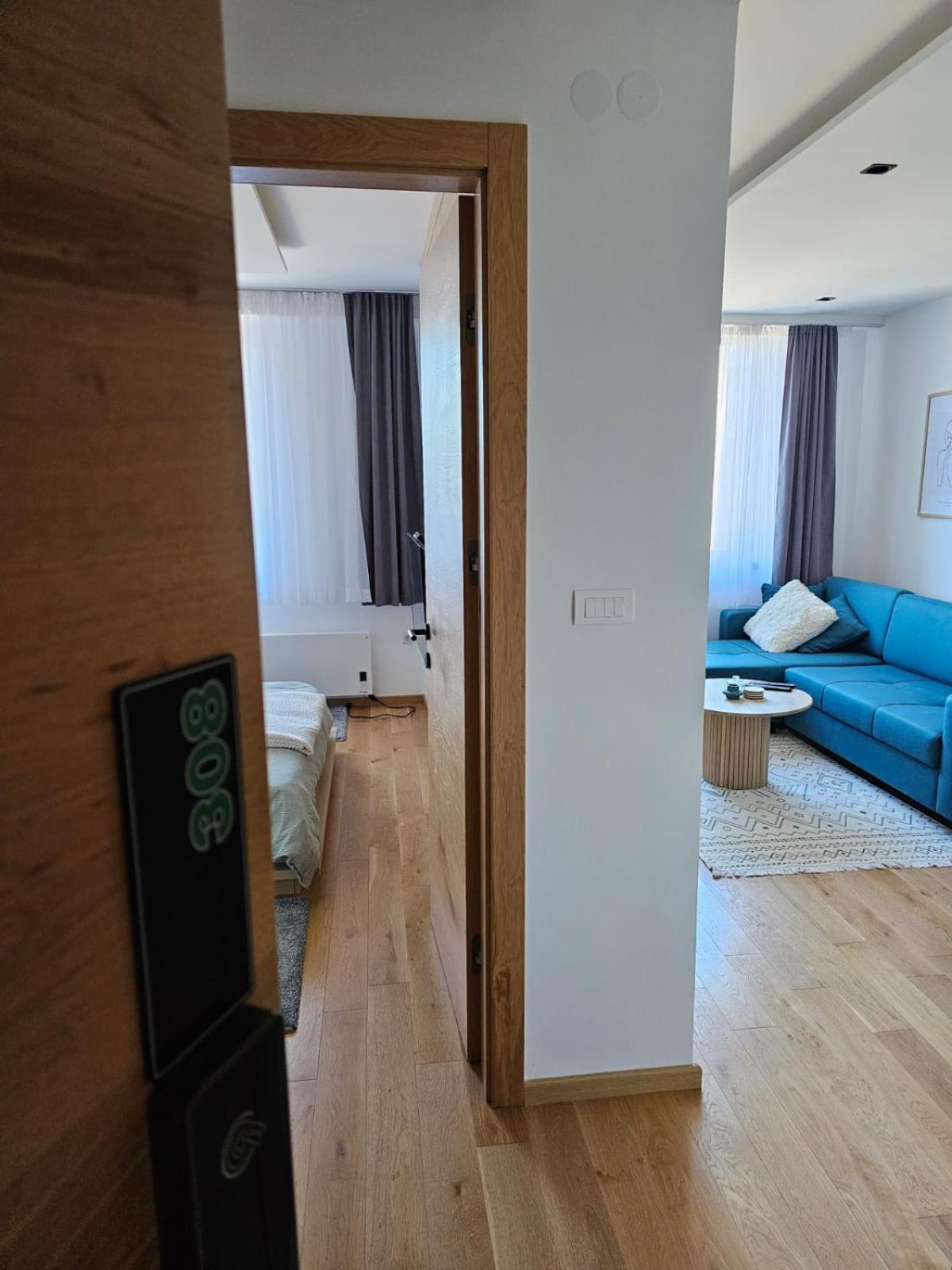 Apartment 308 in aparthotel Zlatni Javor - private host