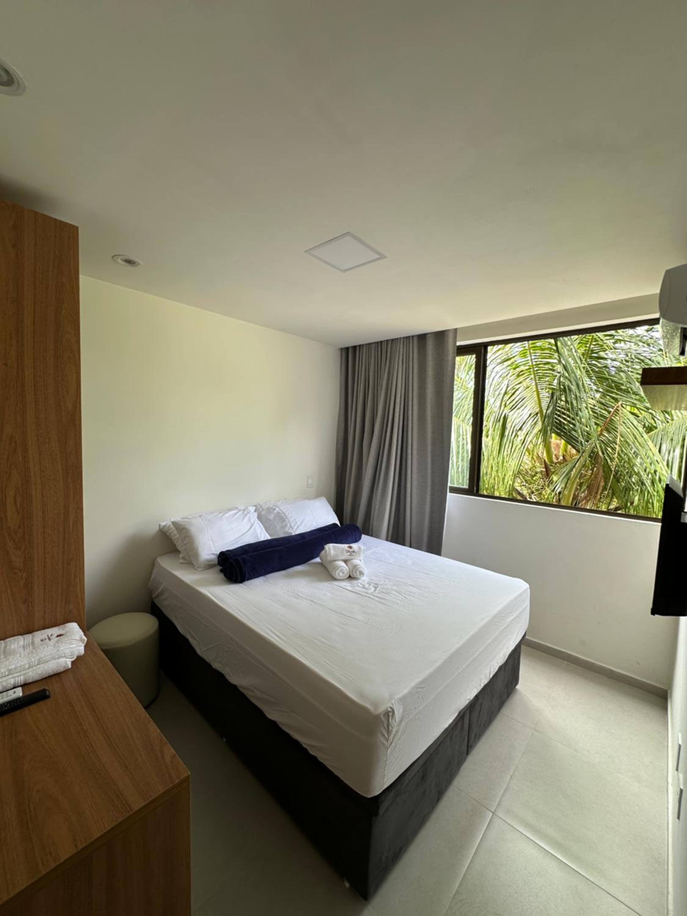 Villa Manah toque