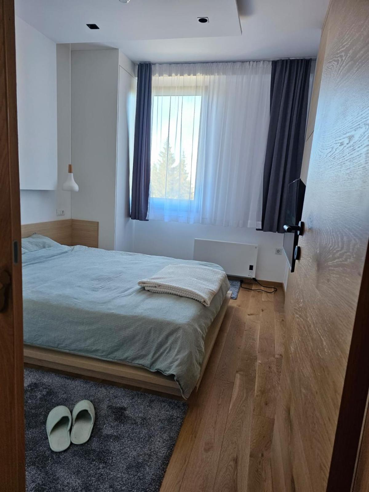Apartment 308 in aparthotel Zlatni Javor - private host