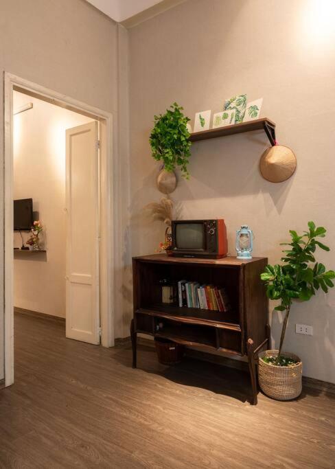 Unique Homestay -Vintage-Old Quarter-Center-Street View