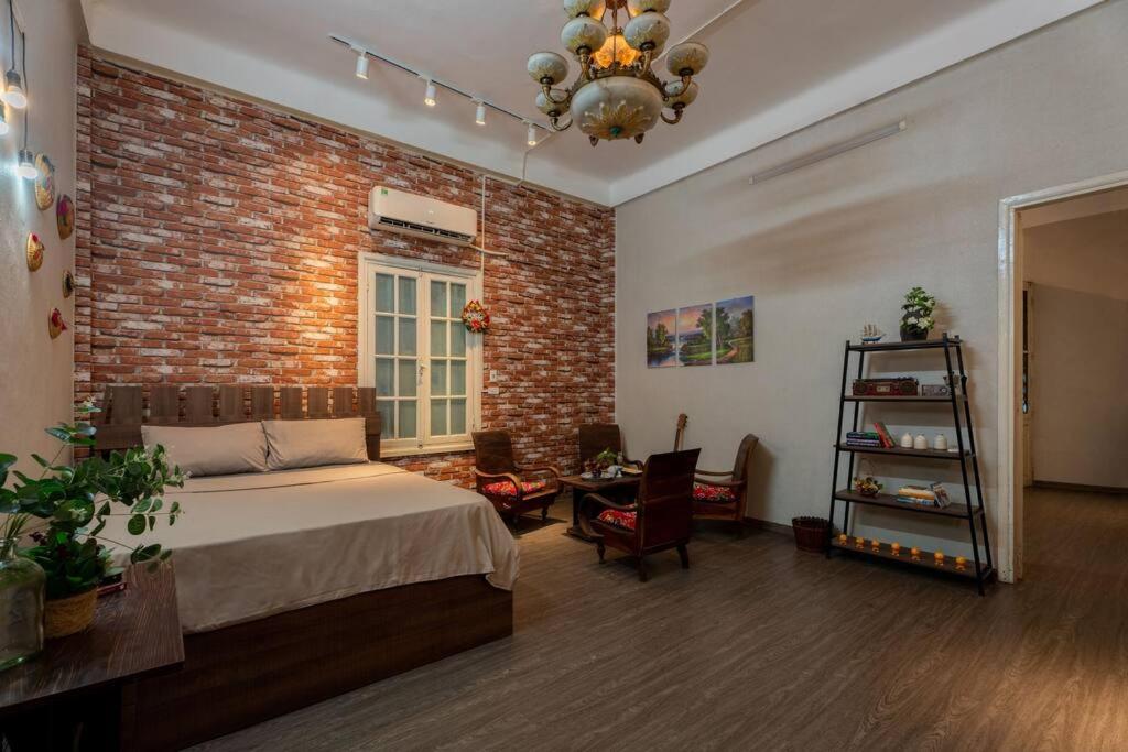 Unique Homestay -Vintage-Old Quarter-Center-Street View