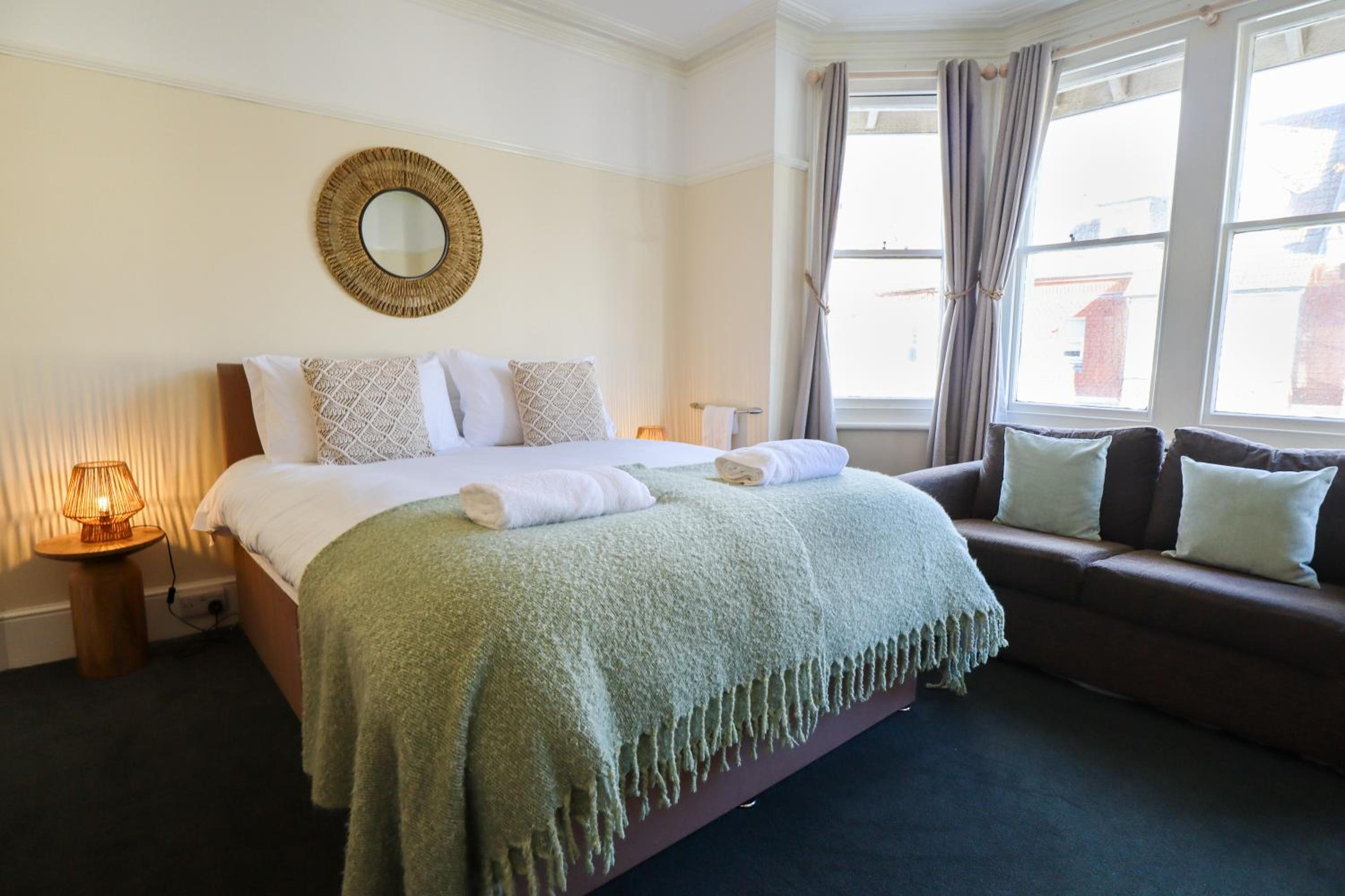 The Albany Rooms Bexhill view 4
