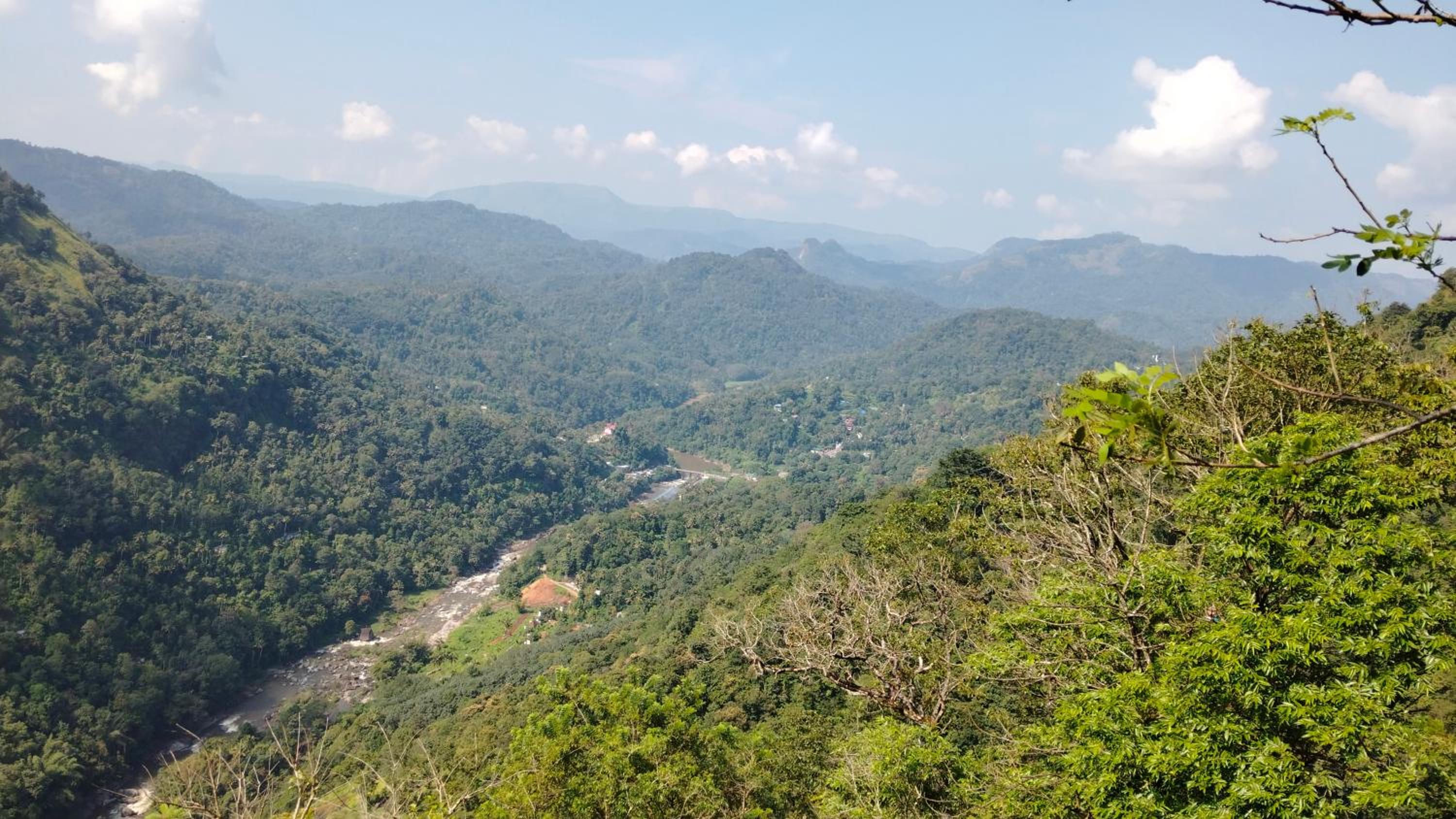 Nature season holidays munnar