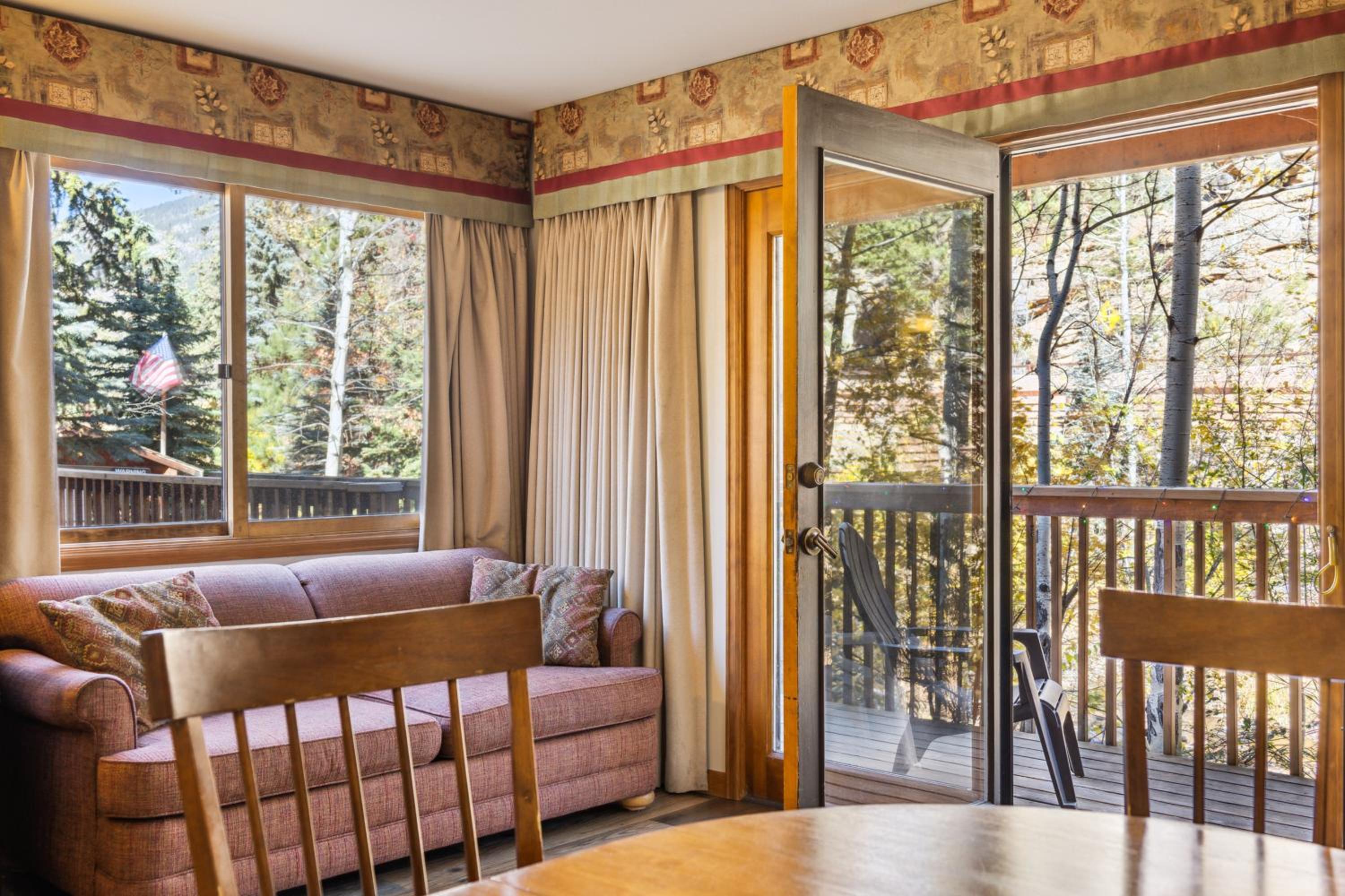 Ponderosa Lodge - Property Image 11