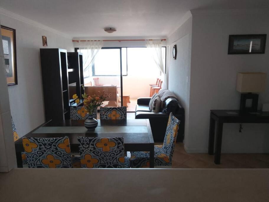 Departamento en la Serena Frente al Mar 3Dormitorios 2B1E