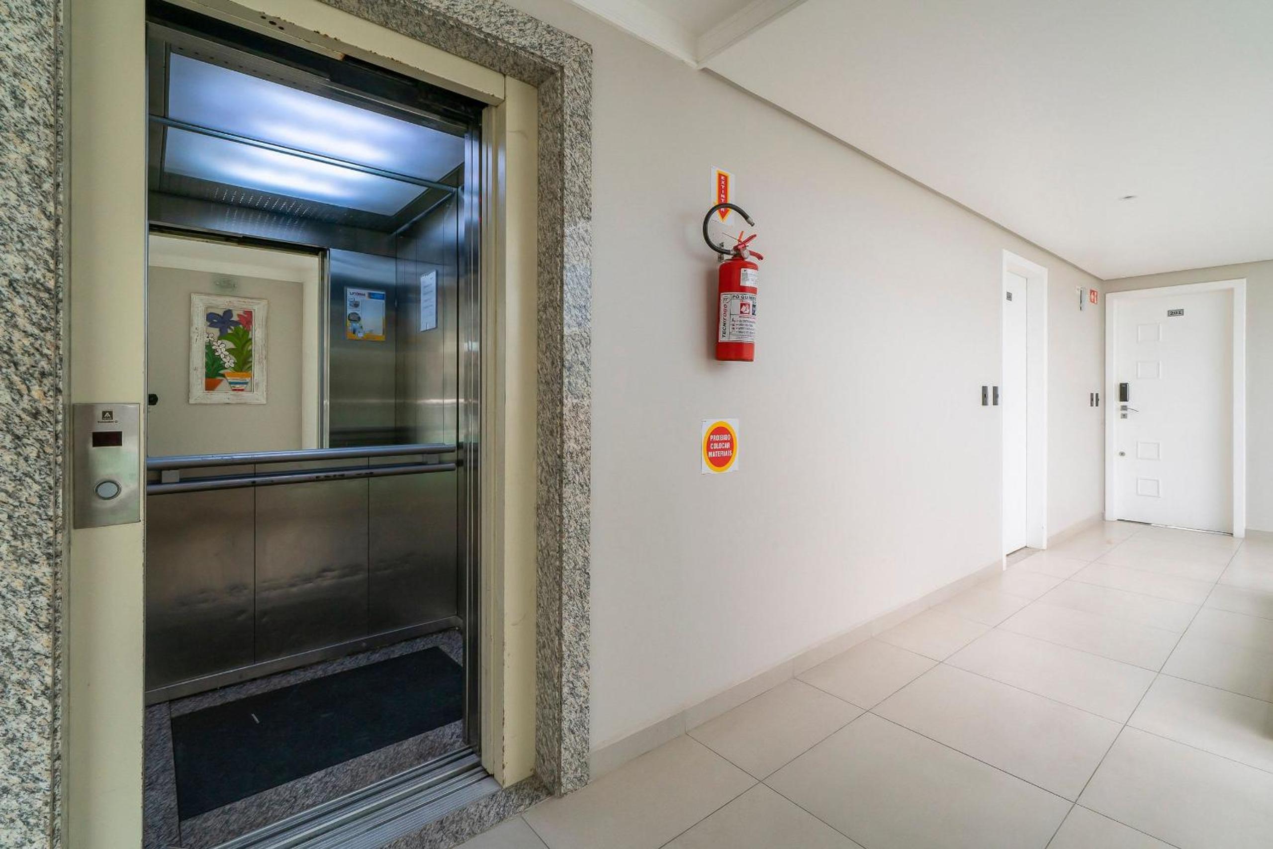 Apartamento para até 6 pessoas Raio de Luar Bombas