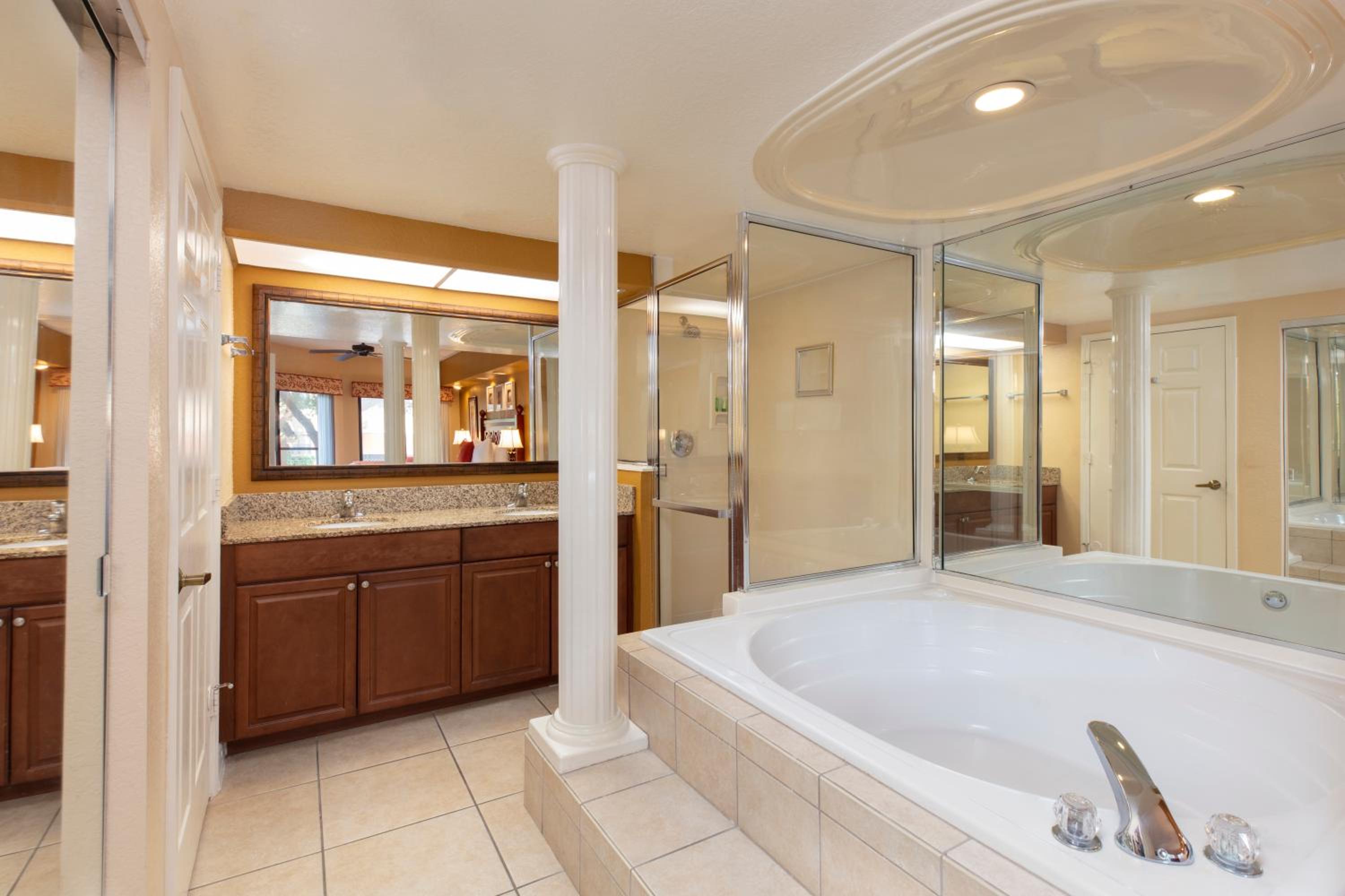 Westgate Lakes Resort and Spa
