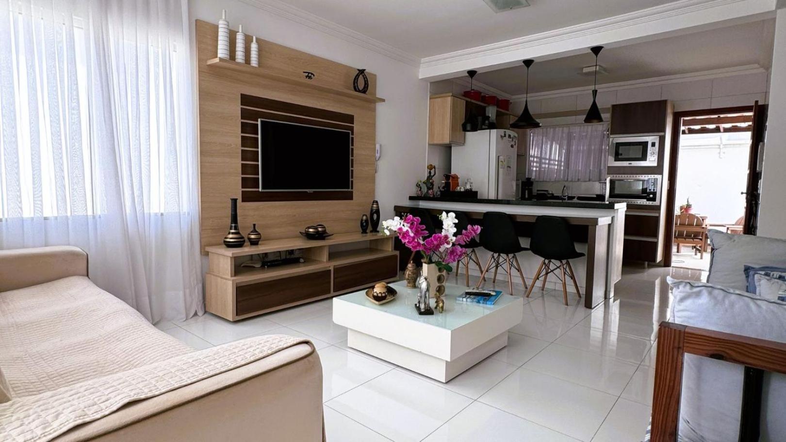 Casa Duplex na Praia de Taperapuan