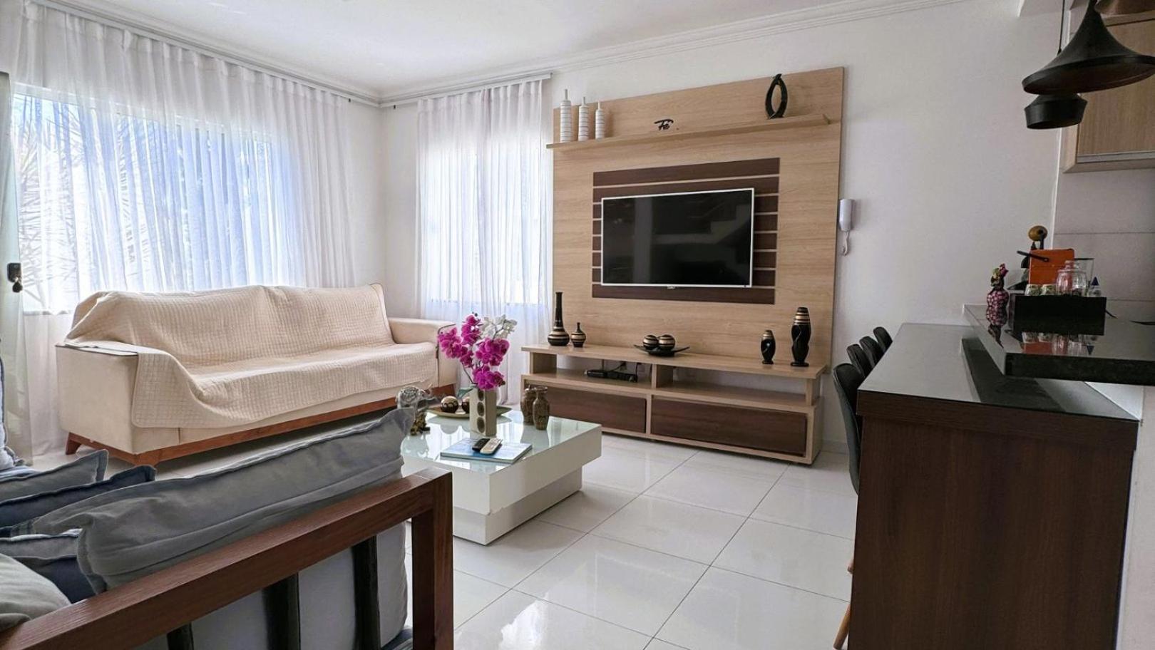 Casa Duplex na Praia de Taperapuan