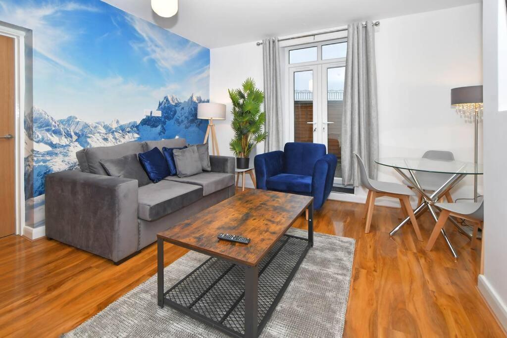 2 Bedroom Central Stay