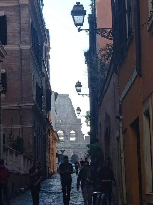 Loft Colosseo, in Rome Center