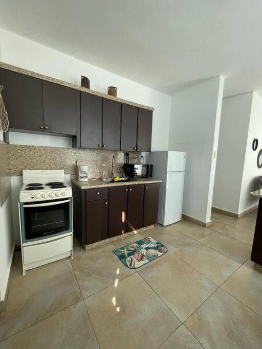 A few steps from Mar Bella Beach, Vega Baja! - Property Image 14