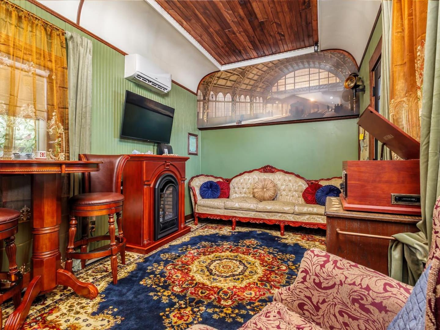 lounge