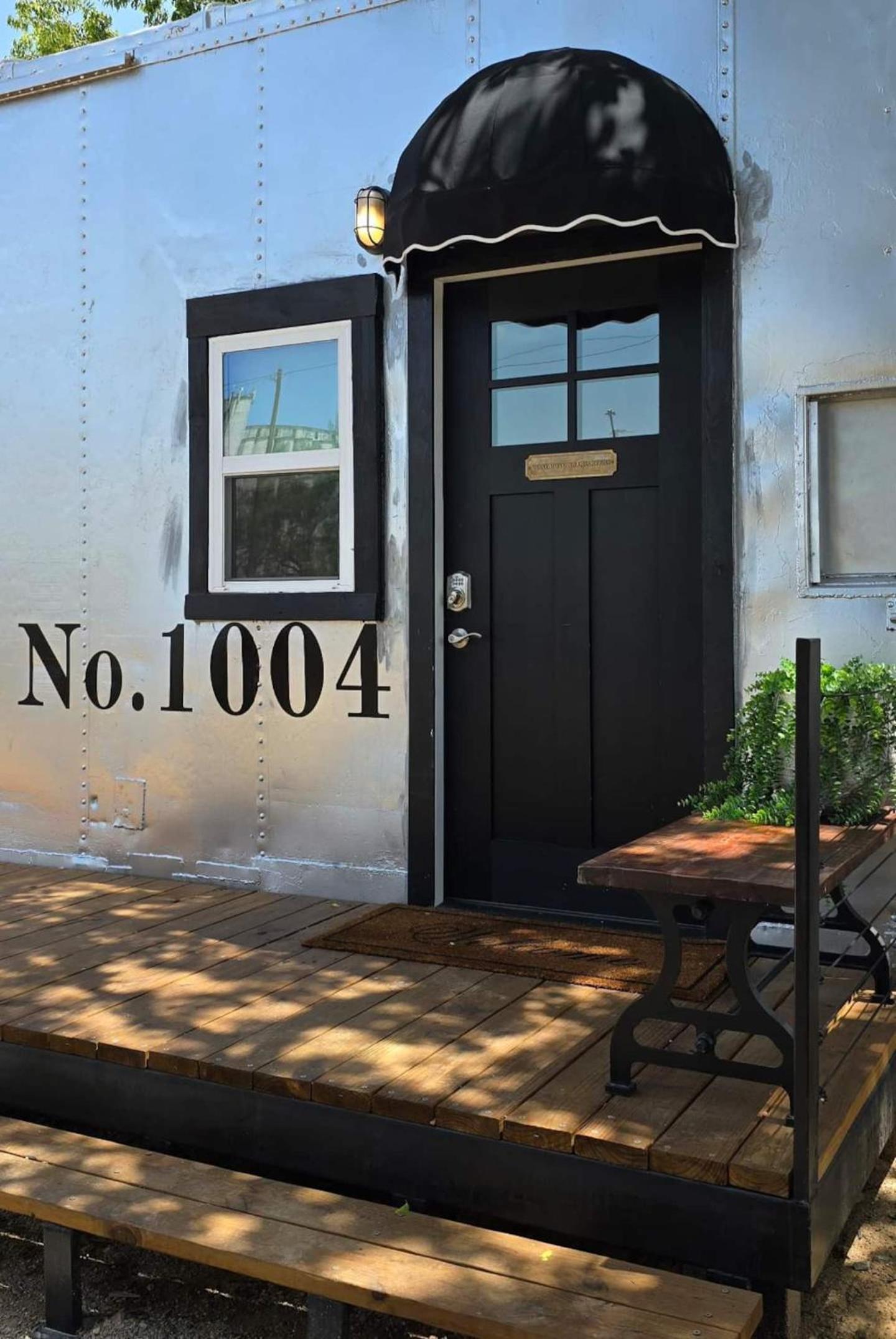 Historic Stay in Santa Fe Railcar - Depot Lodging view 2
