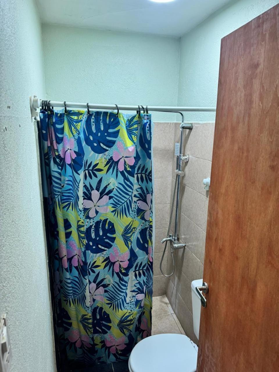 Hostal Leolei
