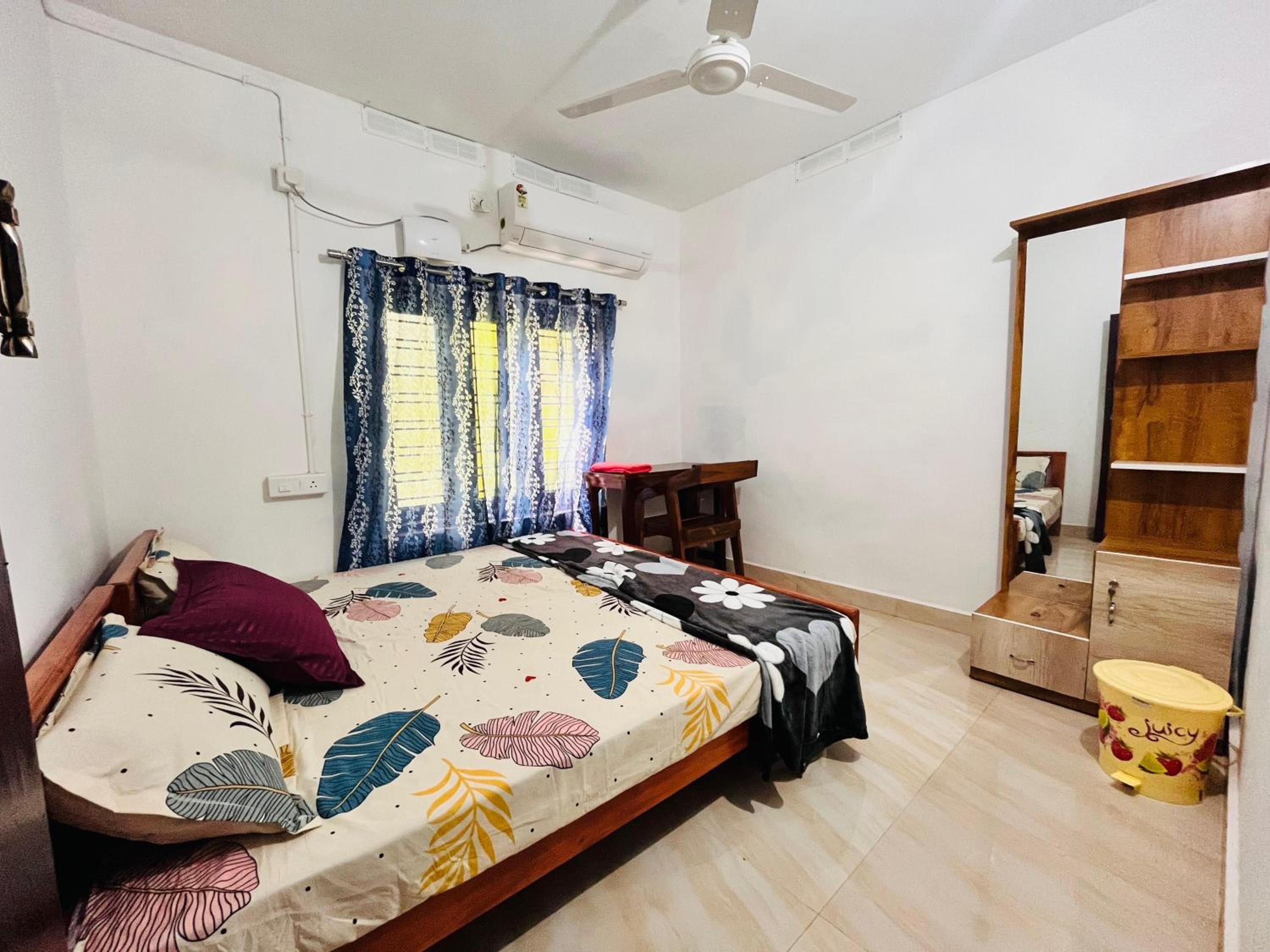 AK Riverside Tourist Home