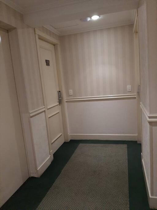 FLAT NO CORAÇÃO DA VILA OLIMPIA com lazer completo