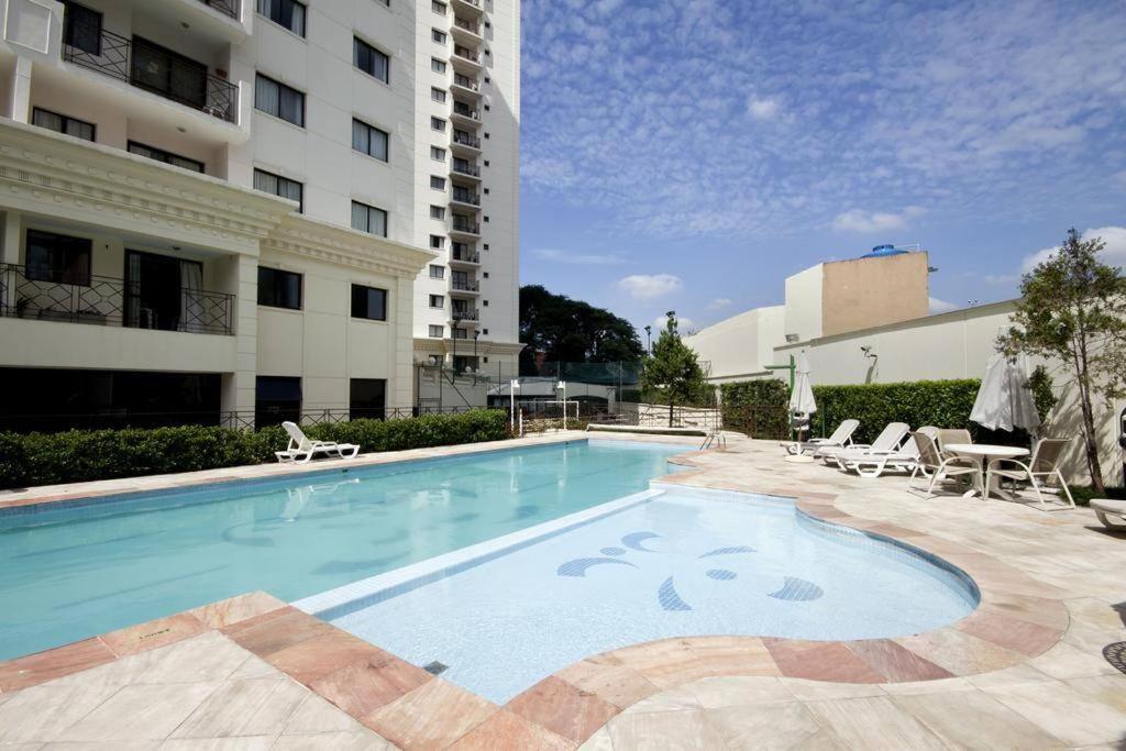 FLAT NO CORAÇÃO DA VILA OLIMPIA com lazer completo