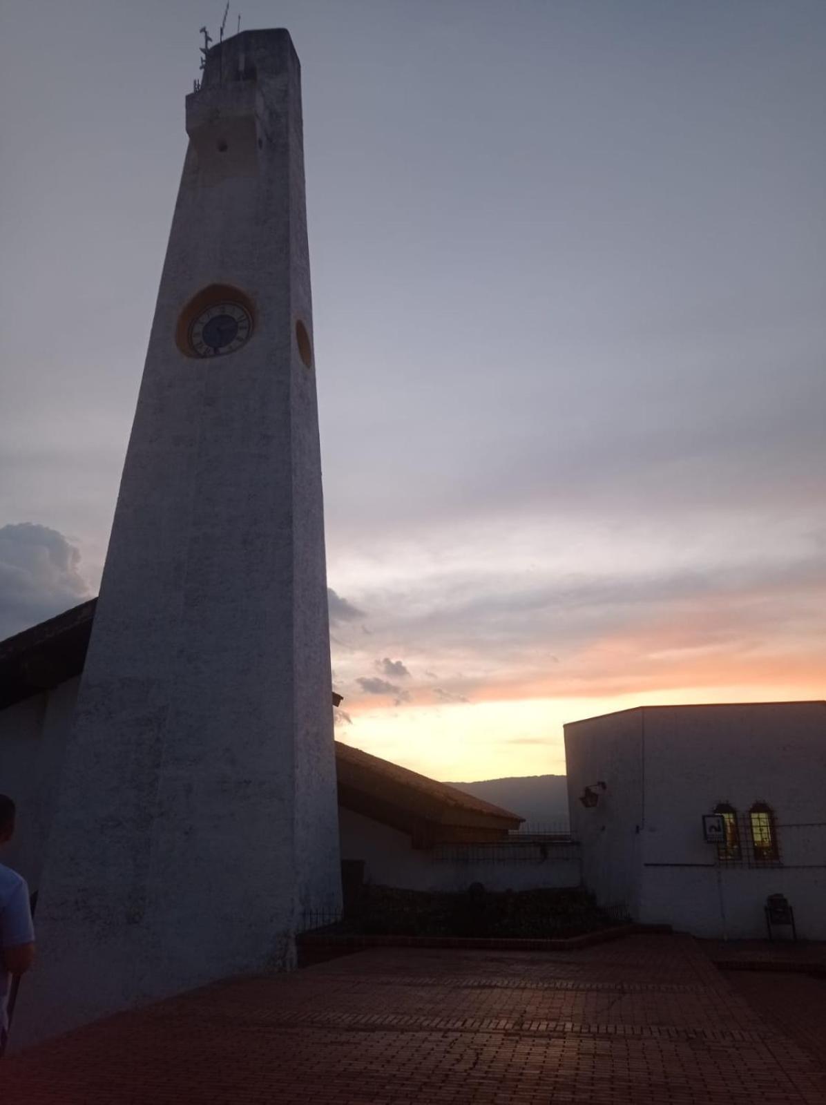 Hospedaje Guatavita cabaña tippie