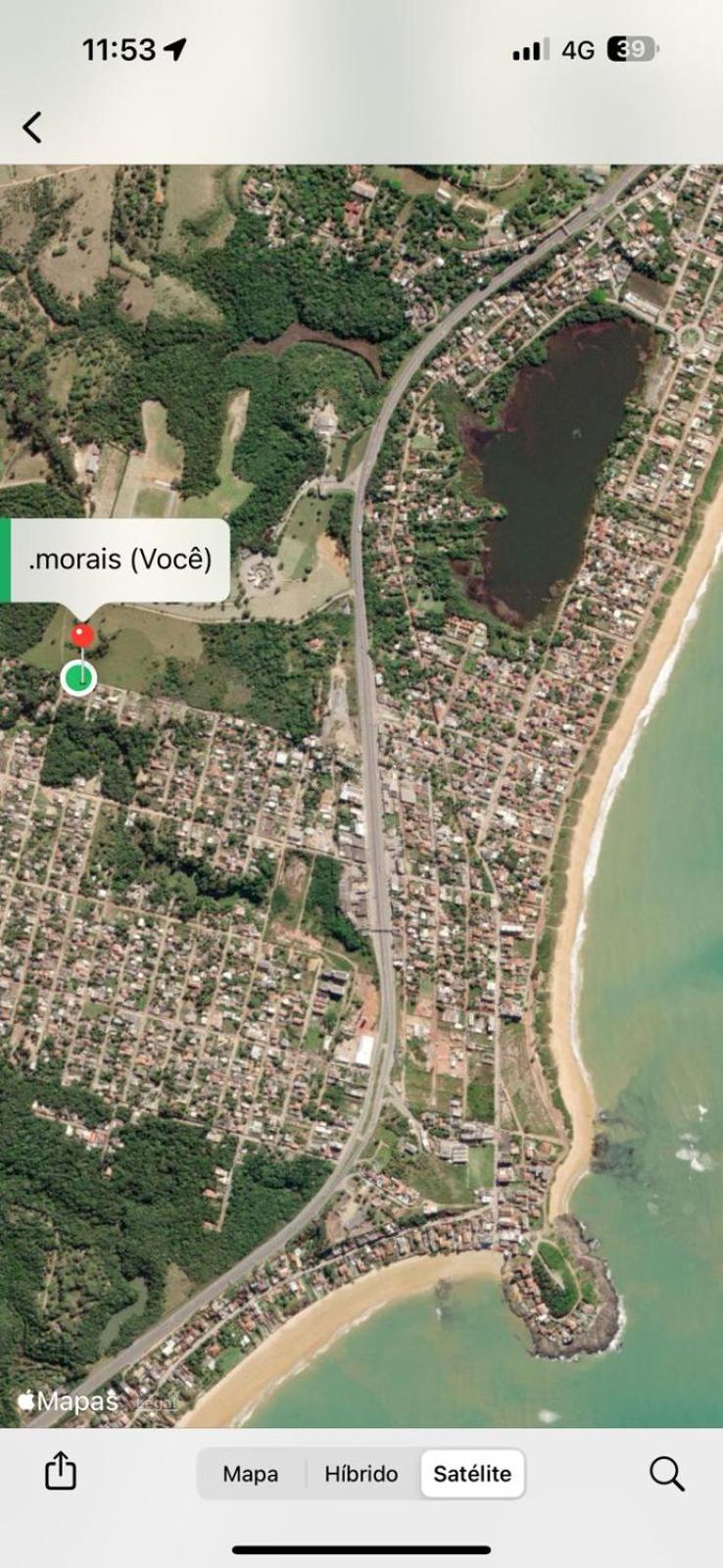casa com picina na praia ponta da fruta