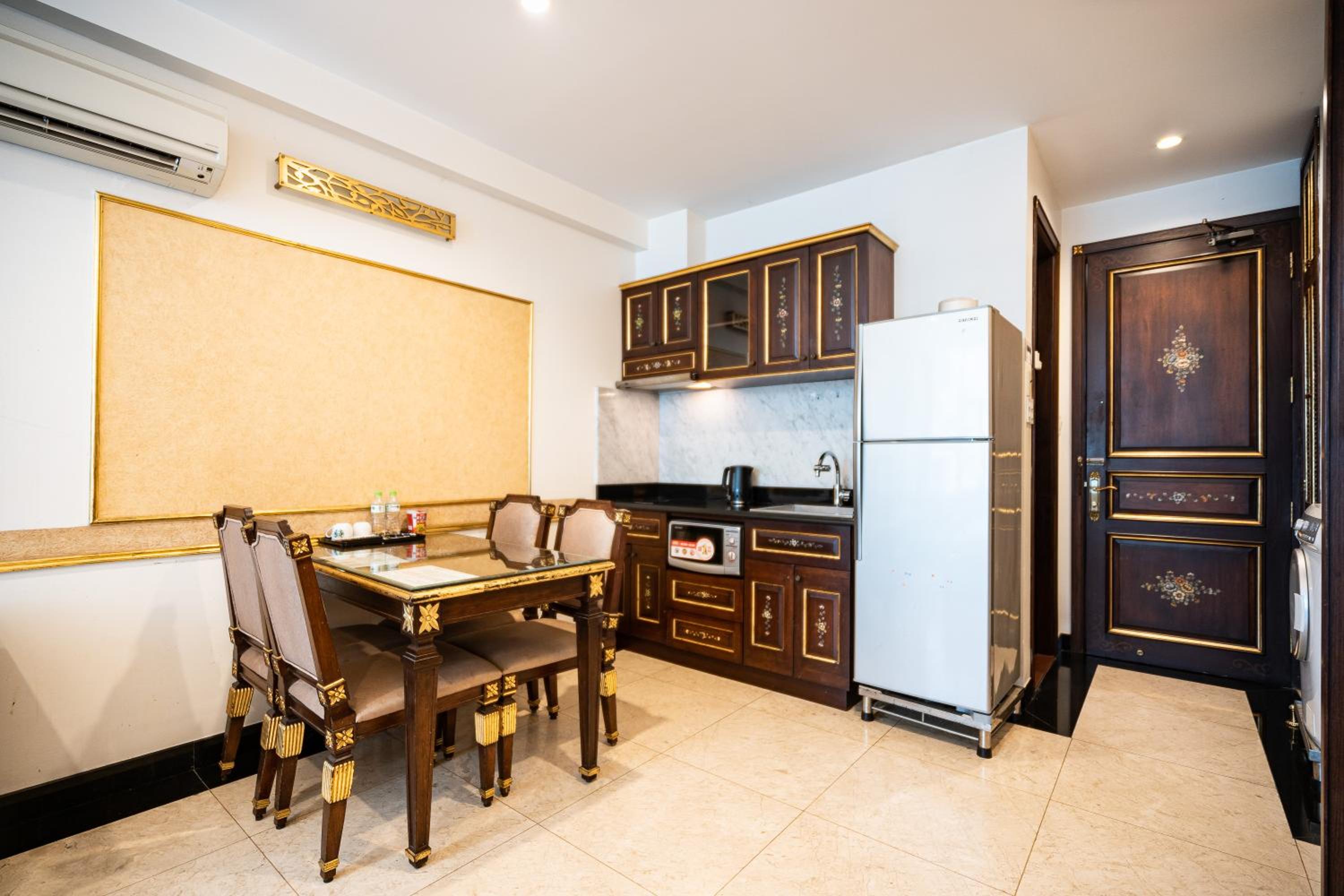 Nicecy Hotel - Apartment Sai Gon City