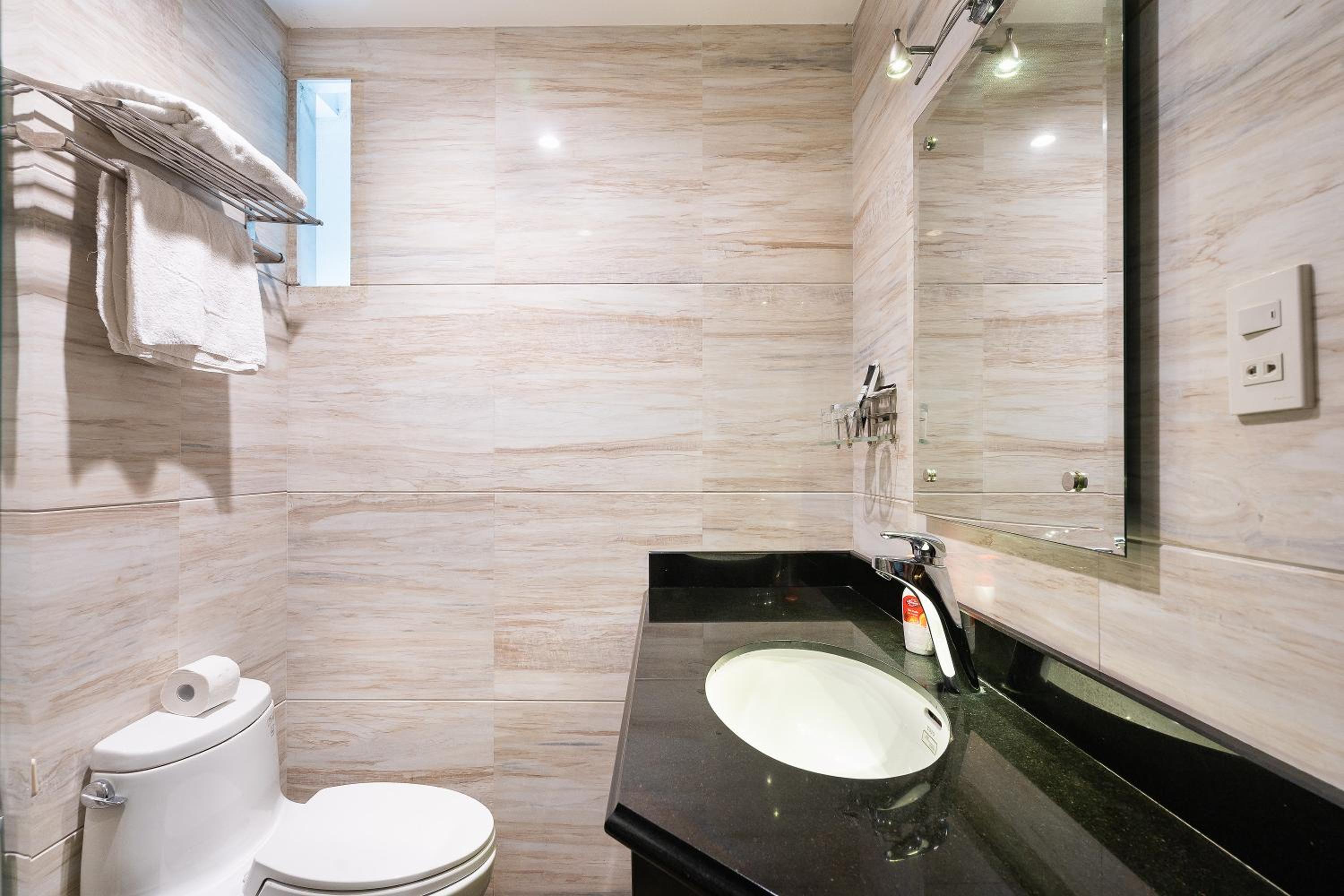 Nicecy Hotel - Apartment Sai Gon City