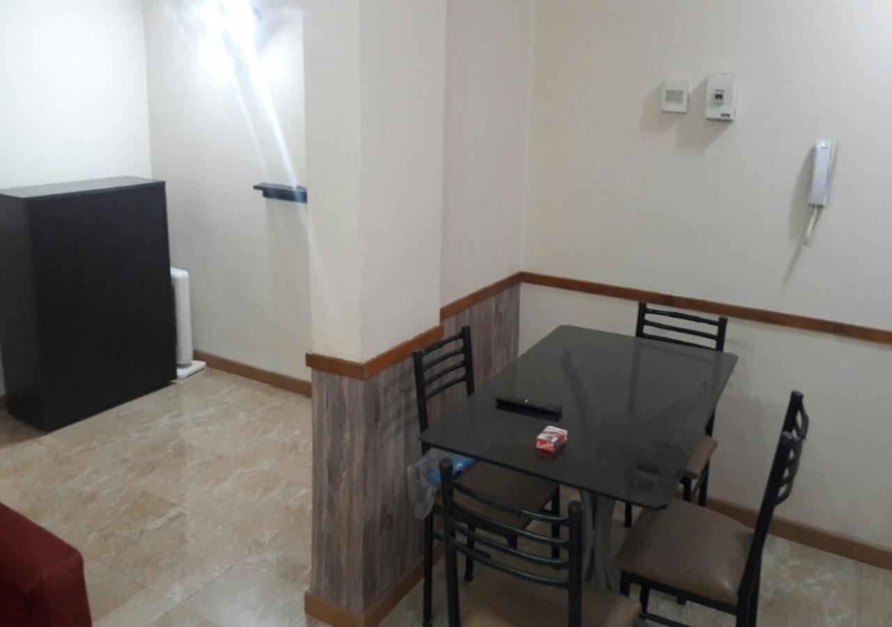 LLAMAR X DISPONIBILIDAD FOTO 1 solicitar video mar del plata Alquilo departamento Planta baja a la calle con parrilla y patio estadia minima 7 dias desc x