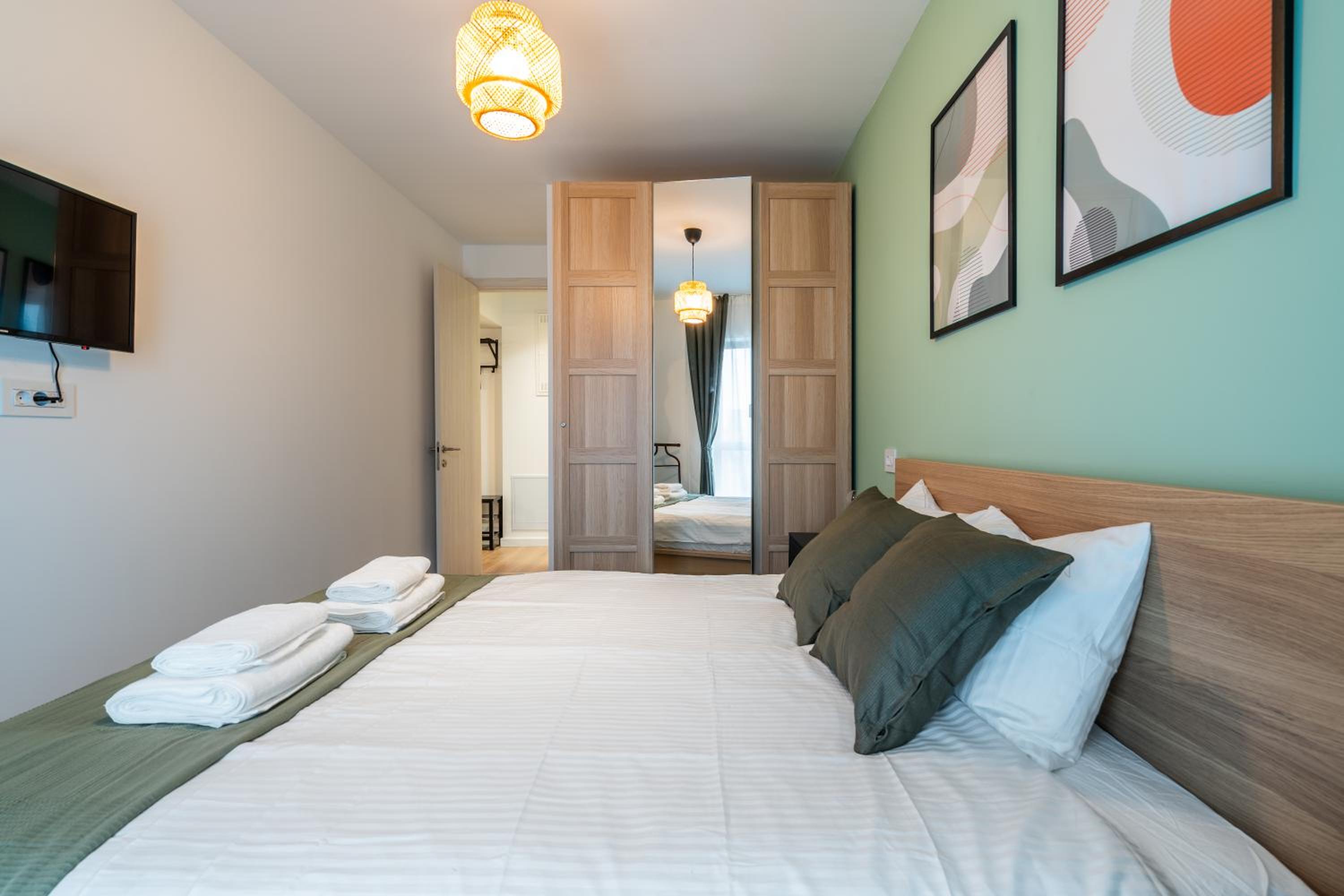The Evergreen Apt with Parking & Netflix - Romexpo, Piața Presei, Expoziției, Herăstrău view 4