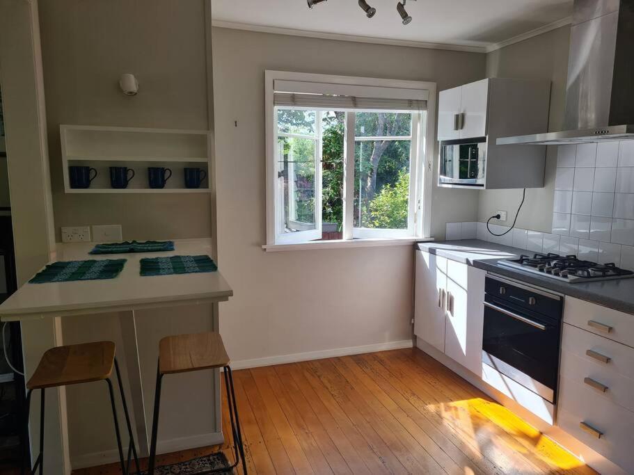 Avocado Cottage