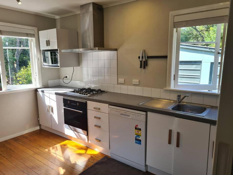 Avocado Cottage