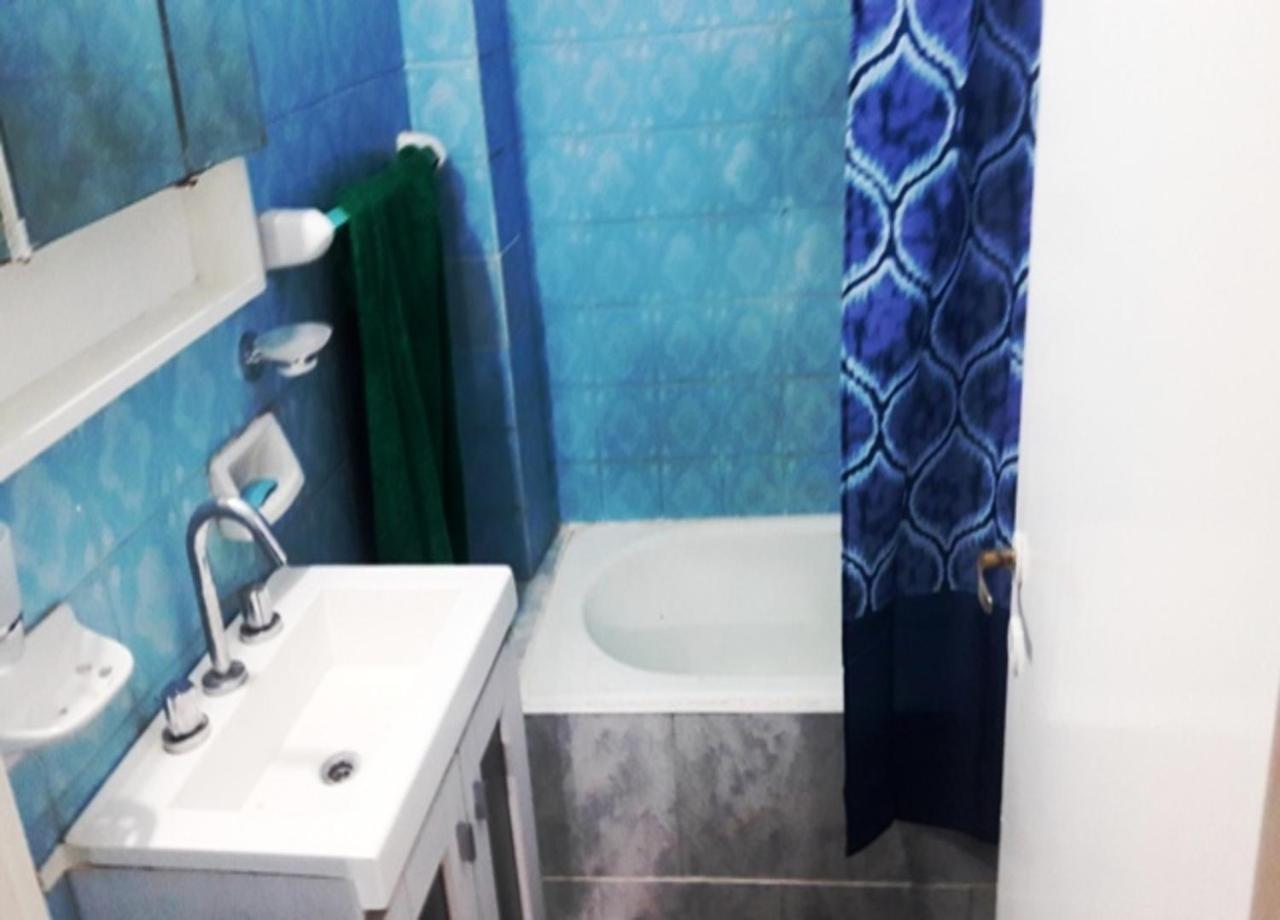 LLAMAR X DISPONIBILIDAD FOTO 1 solicitar video mar del plata Alquilo departamento Planta baja a la calle con parrilla y patio estadia minima 7 dias desc x