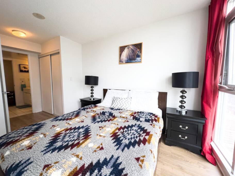 Lakeview Suites 2 Beds CN Tower Free Parking