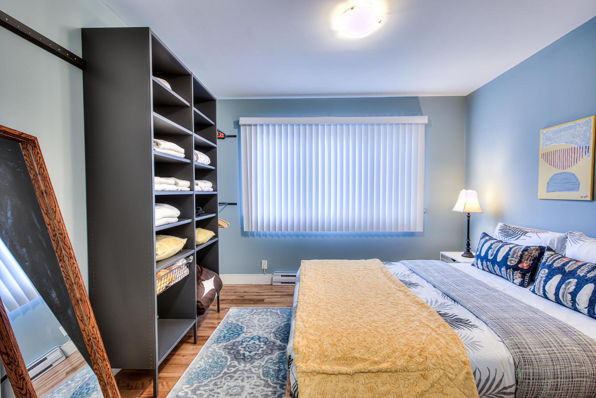 Charming 2BR with Balcony in Montreal