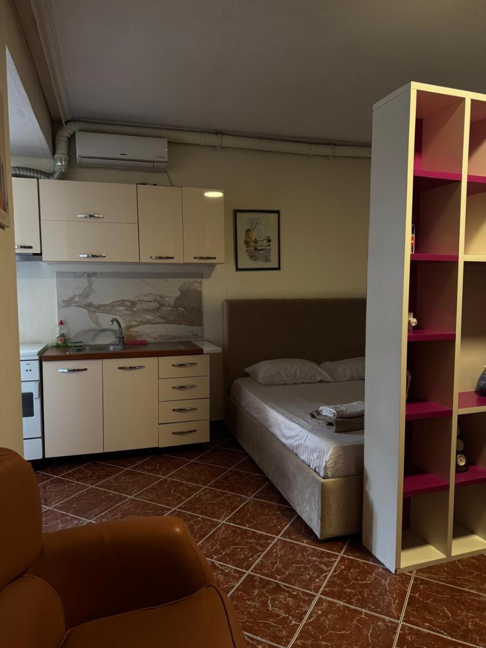 JP Apartments
