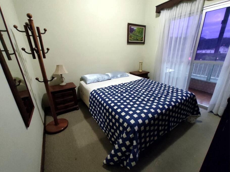 Apartamento no Alto com vaga